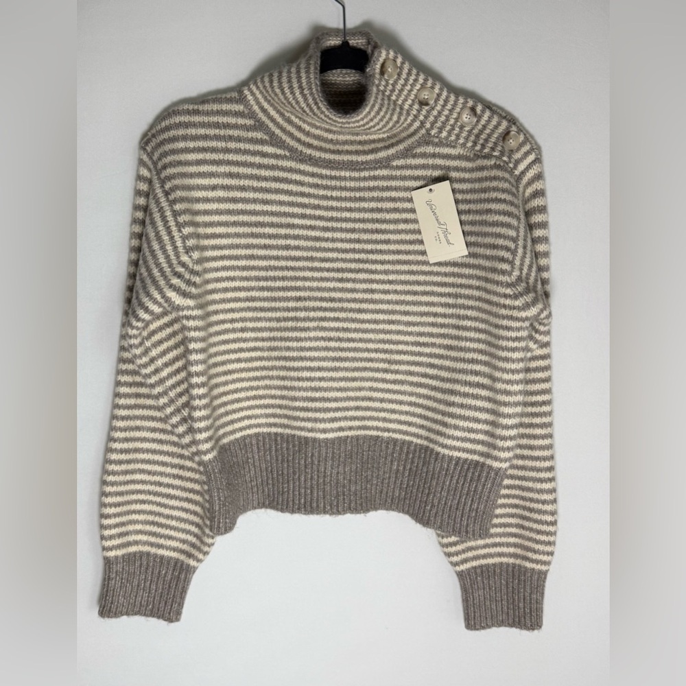 Universal Threads sweater • NWT • Women’s small